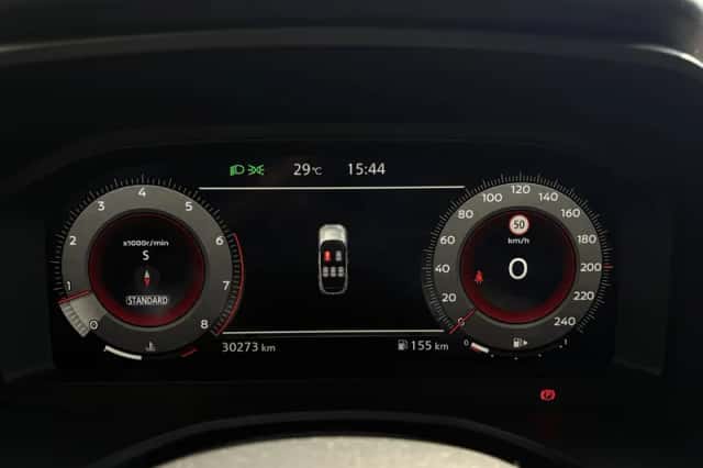 Nissan Qashqai (2021) thumbnail 4