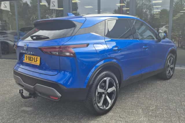 Nissan Qashqai (2023) thumbnail 2