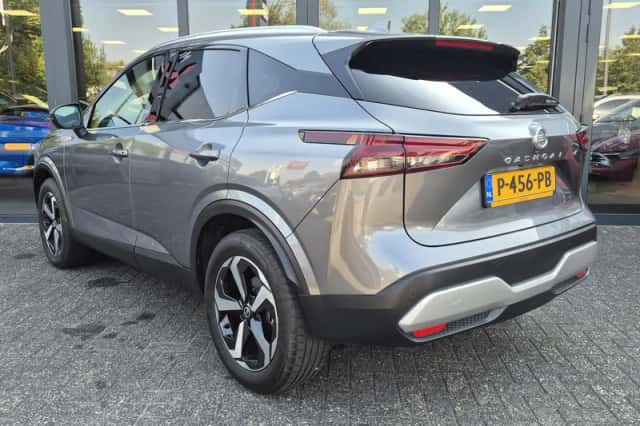 Nissan Qashqai (2022) thumbnail 5