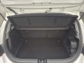 Hyundai i20 (2023) thumbnail 9