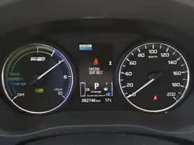 Mitsubishi Outlander (2020) thumbnail 4