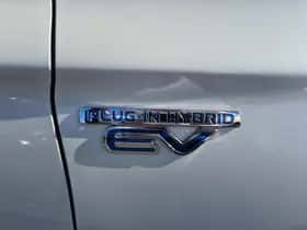 Mitsubishi Outlander (2020) thumbnail 33