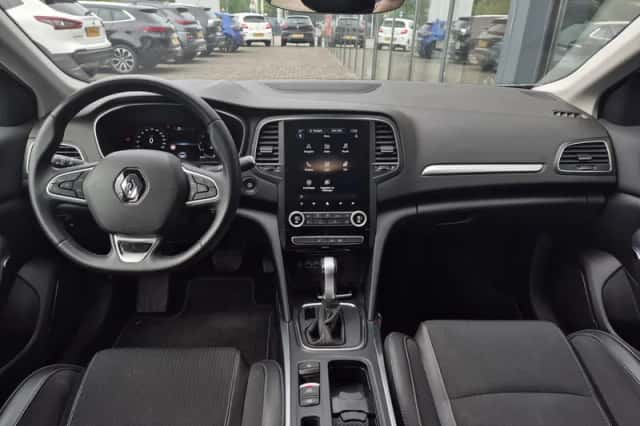 Renault Mégane (2023) thumbnail 3