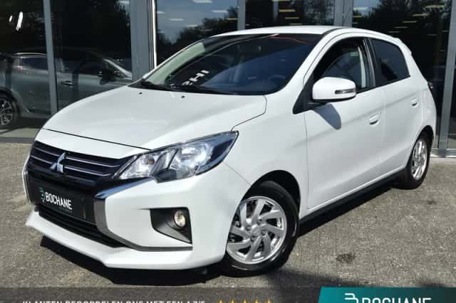 Mitsubishi Space Star (2021) thumbnail 1