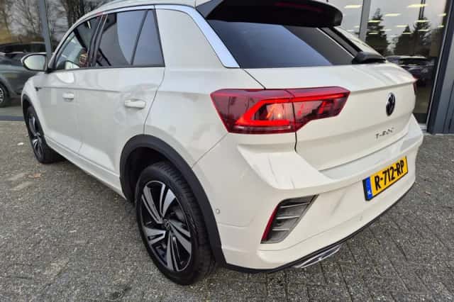 Volkswagen T-Roc (2022) thumbnail 6