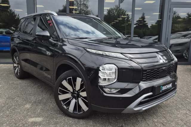 Mitsubishi Outlander (2026) thumbnail 5