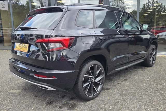 Škoda Karoq (2021) thumbnail 2