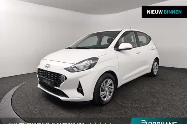 Hyundai i10 (2023) thumbnail 1