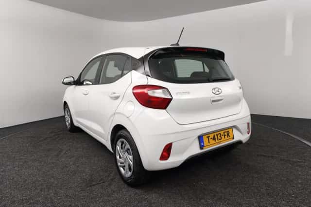 Hyundai i10 (2023) thumbnail 6