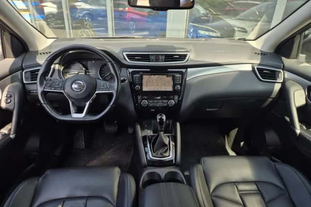 Nissan Qashqai (2021) thumbnail 3
