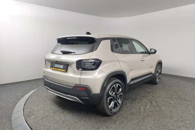 Jeep Avenger (2025) thumbnail 2