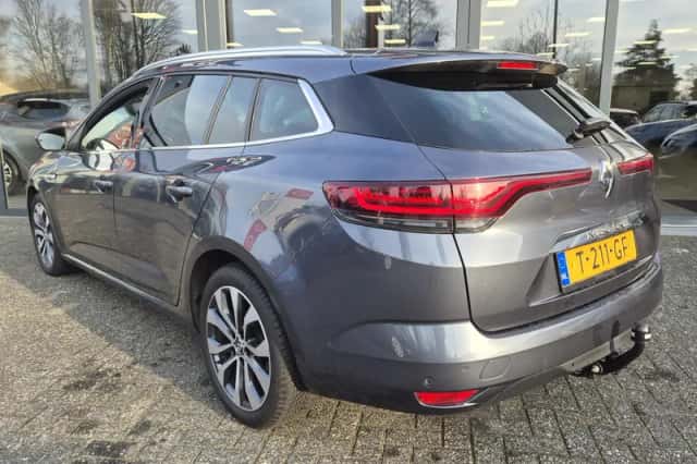 Renault Mégane (2023) thumbnail 6