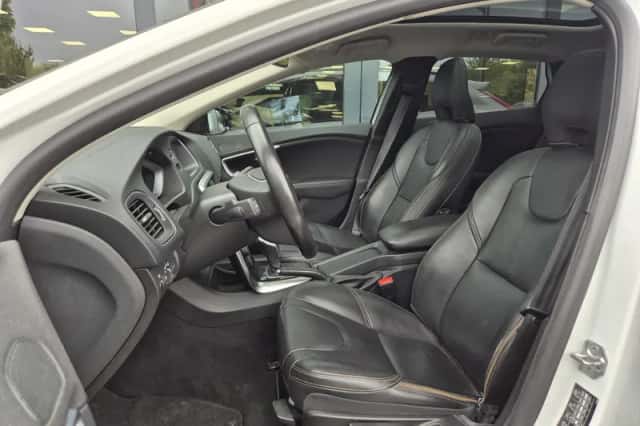 Volvo V40 (2019) thumbnail 6