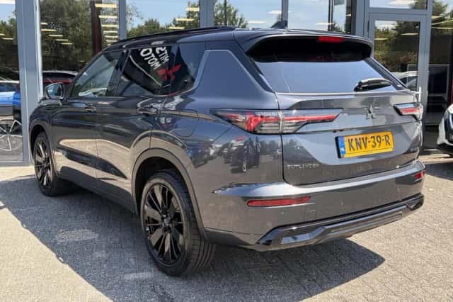 Mitsubishi Outlander (2026) thumbnail 6