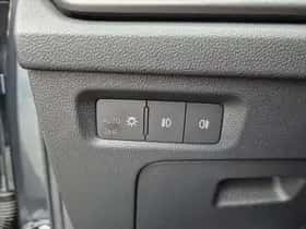 Škoda Octavia (2021) thumbnail 36