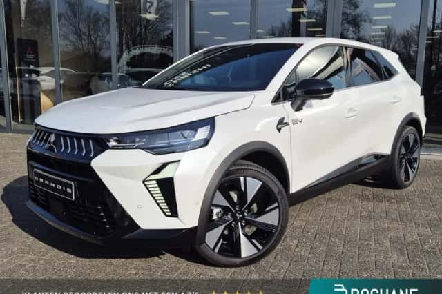 Mitsubishi Grandis (2026) thumbnail 1