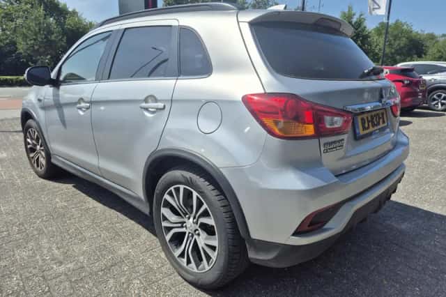 Mitsubishi ASX (2017) thumbnail 5