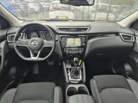 Nissan Qashqai (2019) thumbnail 3