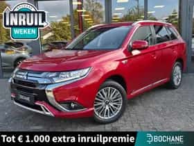 Mitsubishi Outlander (2020)