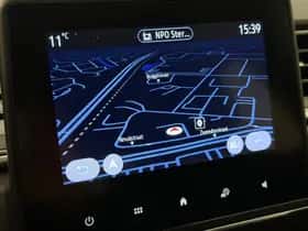 Renault Captur (2022) thumbnail 11