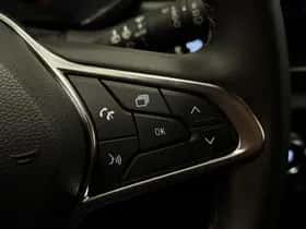 Renault Captur (2022) thumbnail 20