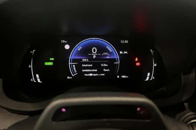Toyota Yaris Cross (2026) thumbnail 4