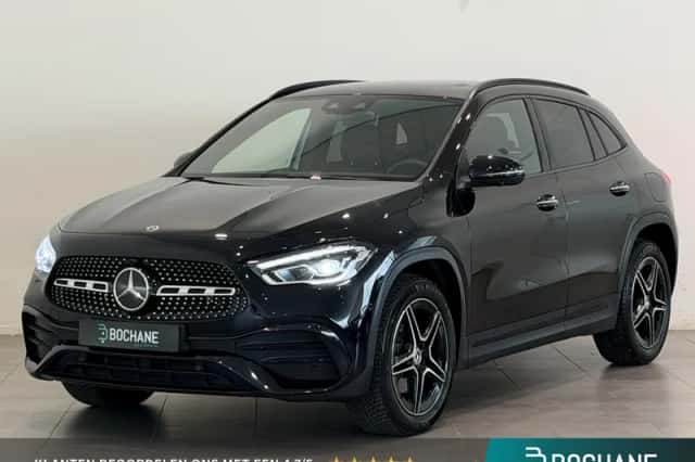 Mercedes-Benz GLA (2023) thumbnail 1