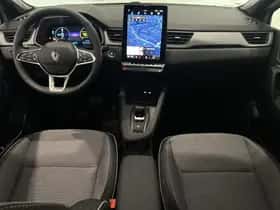 Renault Captur (2026) thumbnail 3