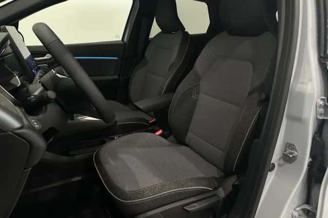 Renault Captur (2026) thumbnail 6