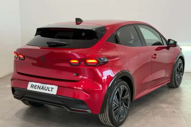 Renault Clio (2026) thumbnail 2