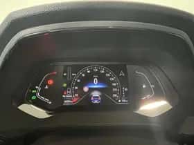 Renault Captur (2024) thumbnail 4