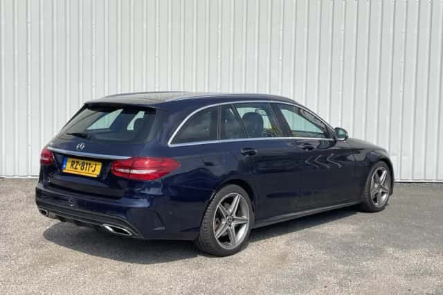 Mercedes-Benz C-Klasse (2018) thumbnail 2