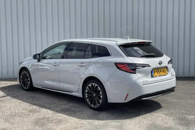 Toyota Corolla (2022) thumbnail 6