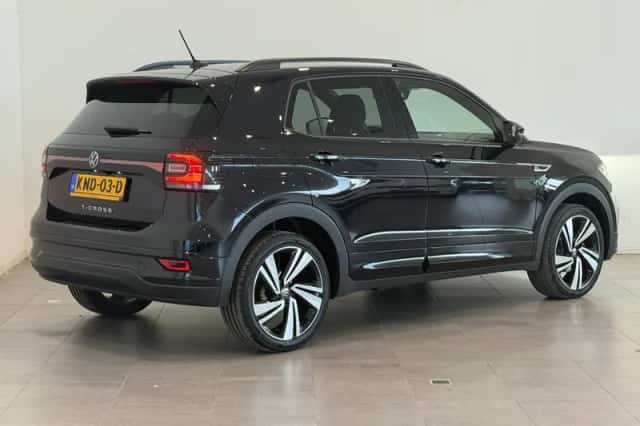 Volkswagen T-Cross (2023) thumbnail 2