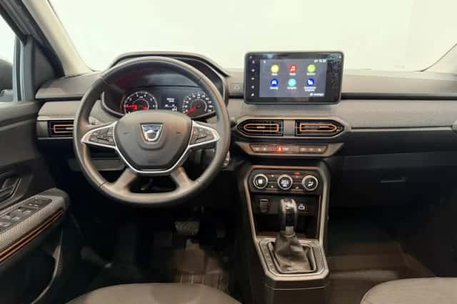 Dacia Sandero Stepway (2022) thumbnail 3