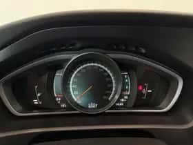 Volvo V40 (2017) thumbnail 29