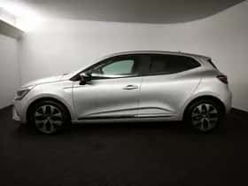 Renault Clio (2023) thumbnail 16