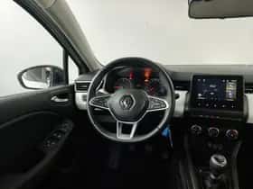 Renault Clio (2023) thumbnail 10