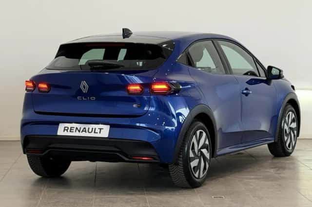 Renault Clio (2026) thumbnail 2