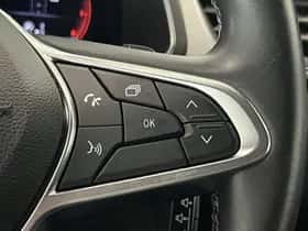 Renault Captur (2021) thumbnail 18