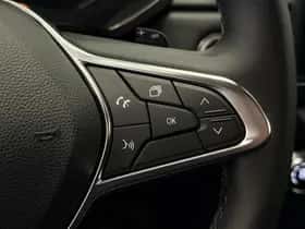 Renault Captur (2021) thumbnail 20