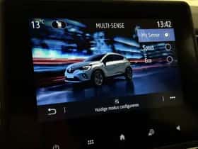 Renault Captur (2021) thumbnail 37