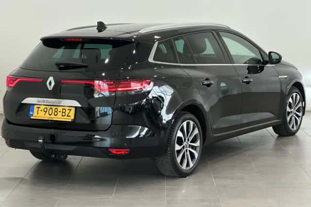 Renault Mégane (2023) thumbnail 2