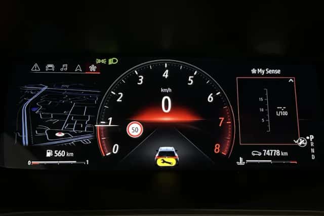 Renault Mégane (2023) thumbnail 4