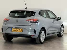 Renault Clio (2024) thumbnail 2
