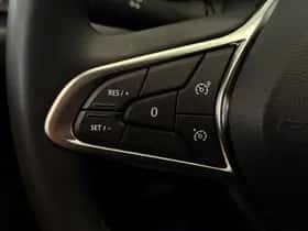 Renault Clio (2024) thumbnail 18