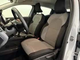 Renault Clio (2024) thumbnail 7