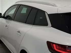 Renault Mégane (2023) thumbnail 15