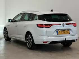 Renault Mégane (2023) thumbnail 6
