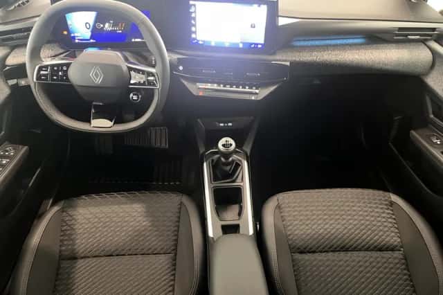 Renault Clio (2026) thumbnail 3